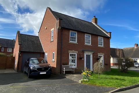 4 bedroom house for sale, 28 Brick Meadow, Bishops Castle, SY9 5DH