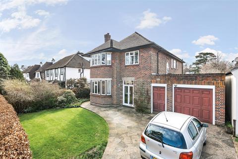 4 bedroom detached house for sale, Colcokes Road, Banstead