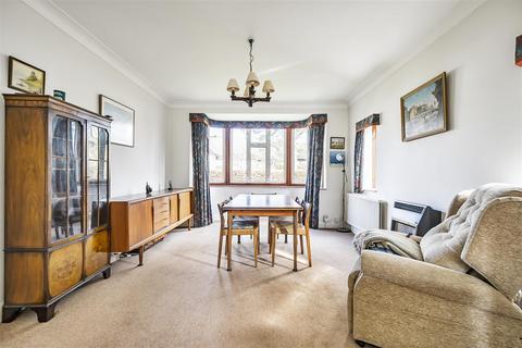 22 Colcokes Road, Banstead, SM7 2EW