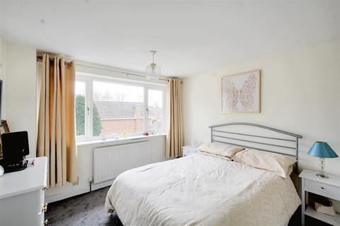 2 Barrhead Close, Nottingham, NG5 5DP