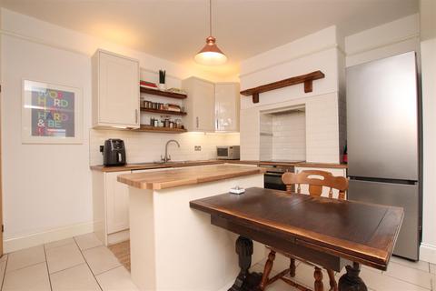 3 bedroom terraced house for sale, West Grove Road, Exeter