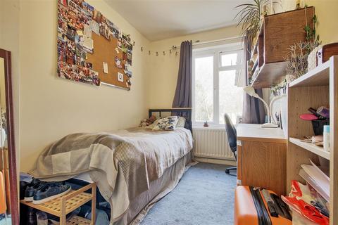 63 Akeman Street, Cambridge, CB4 3HE