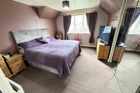 11 Courageous Close, Seaton Carew, Hartlepool, TS25 1EU