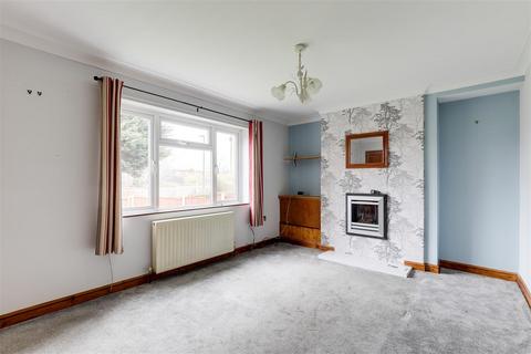 3 bedroom semi-detached house for sale - Berwick Close, Daybrook NG5