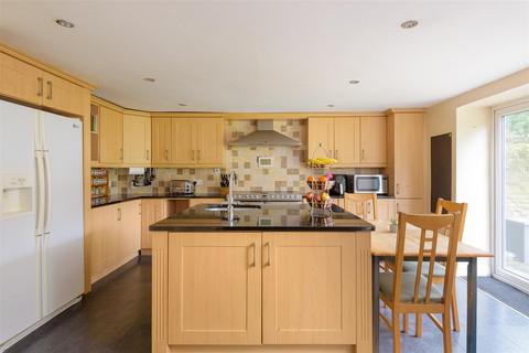 5 bedroom semi-detached house for sale, Abbeydale Road South, Beauchief S7
