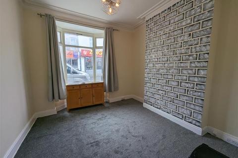 2 bedroom terraced house for sale, Gladstone Street, Darlington