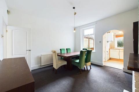 28 Stannington Road, Sheffield, S6 5FL