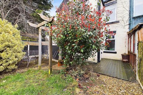28 Stannington Road, Sheffield, S6 5FL