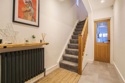 12 Tregarth Road, Bristol, BS3 2QS