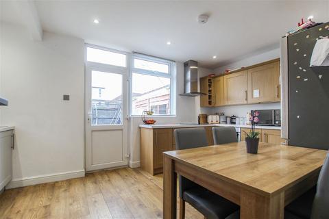 9 Trevenna Road, Bristol, BS3 2QX