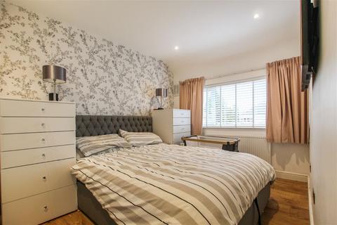 9 Trevenna Road, Bristol, BS3 2QX