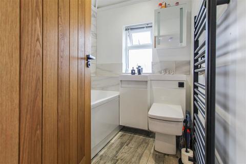 9 Trevenna Road, Bristol, BS3 2QX