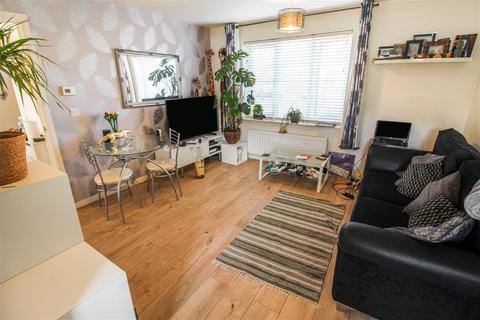 2 bedroom ground floor flat for sale, Eden Grove, Bristol BS7