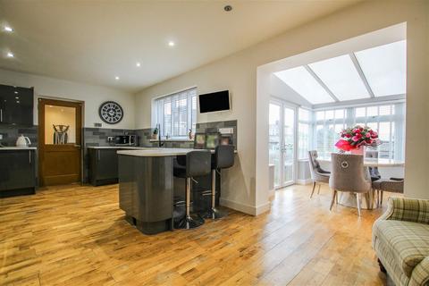 3 Banwell Close, Bedminster Down, Bristol, BS13 7DT