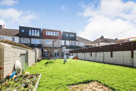 39 Swiss Drive, Bristol, BS3 2RL