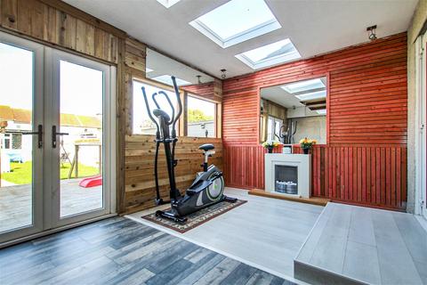 39 Swiss Drive, Bristol, BS3 2RL