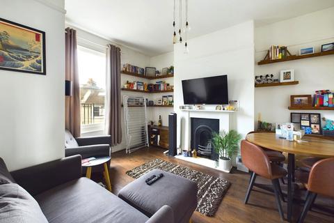 2 bedroom flat for sale, Old Shoreham Road, Brighton, BN1 5DD