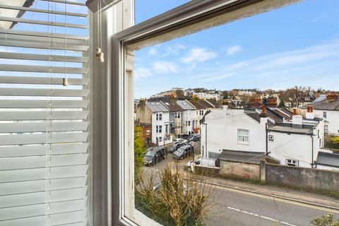 2 bedroom flat for sale, Old Shoreham Road, Brighton, BN1 5DD