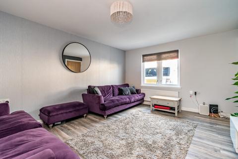 3 bedroom end of terrace house for sale, 22 Castleview Grove, Craigmillar, EH16 4BN