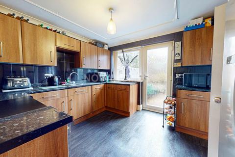 3 bedroom terraced house for sale, Godding Gardens, Plymouth PL6