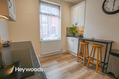 3 bedroom end of terrace house for sale, Stubbs Gate, Newcastle-under-Lyme, Staffordshire