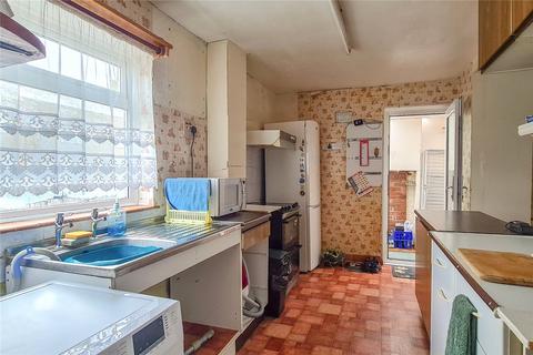 1 Larch Grove, Trowbridge, BA14 0HX