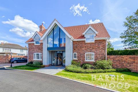4 bedroom detached house for sale, Elm House, 136 Braiswick, Colchester, Essex, CO4 5BG