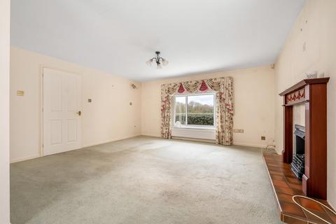 41 Lakeside, Werrington, Peterborough, PE4 6QZ