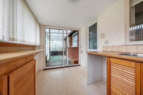 41 Lakeside, Werrington, Peterborough, PE4 6QZ