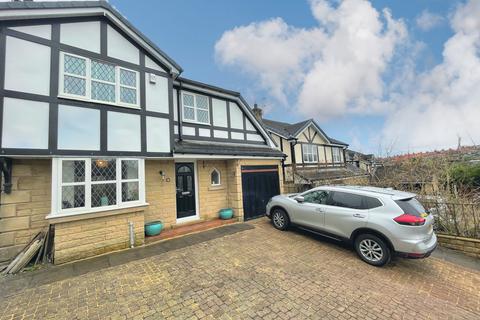 9 Chelmsford Close, Lancaster, LA1 4BJ