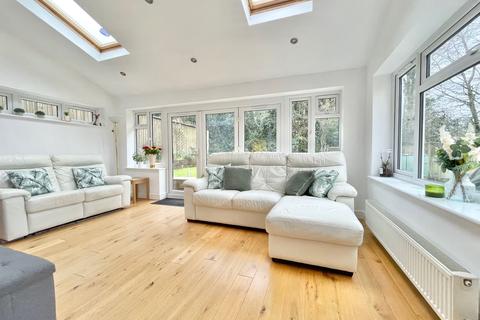 9 Chelmsford Close, Lancaster, LA1 4BJ