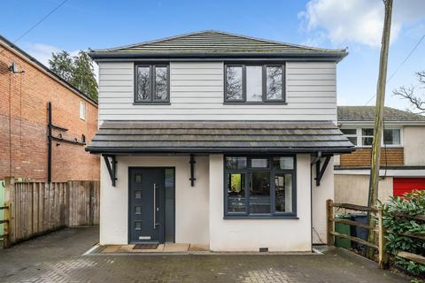 3 bedroom detached house for sale, Hursley Road, Chandler's Ford