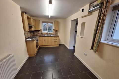 3 bedroom semi-detached house to rent, New Ifton, St. Martins, Oswestry
