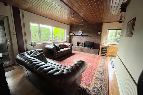 3 bedroom detached bungalow for sale, 5 Tor-Y-Mynydd, Port Talbot