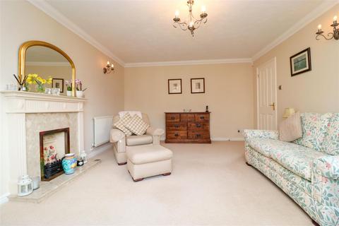 33 Browning Road, Church Crookham, Fleet, GU52 0YY