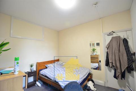 5 bedroom terraced house to rent - Pershore Road, Selly Oak, Birmingham B29