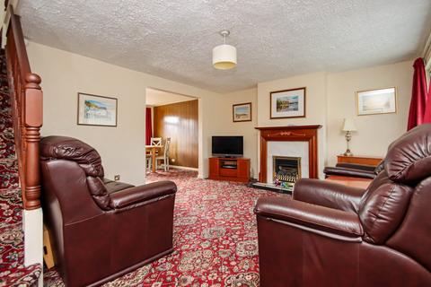 48 Benbecula Way, Urmston, Manchester, M41 7ET