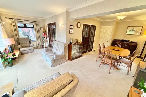 5 bedroom detached house for sale, Tarn Road, Thornton FY5