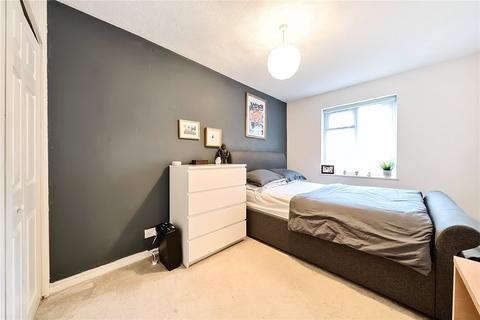 2 bedroom apartment for sale, Ickenham, Uxbridge UB10