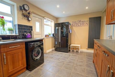 3 bedroom detached house for sale, Holyrood Rise, Bramley, Rotherham, South Yorkshire, S66