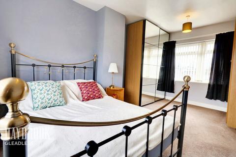 302 Hall Road, Sheffield, S9 4AG