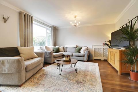 78 Borodin Close, Brighton Hill, Basingstoke, RG22 4EW