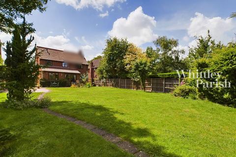 5 bedroom detached house for sale, High Green, Great Moulton, Norwich, NR15 2HN