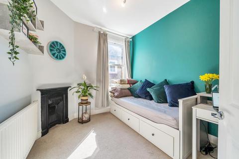 94 Tranmere Road, Earlsfield, London, SW18 3QT