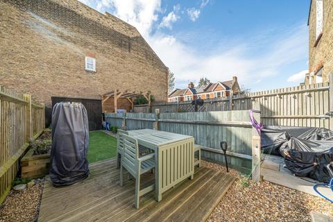94 Tranmere Road, Earlsfield, London, SW18 3QT