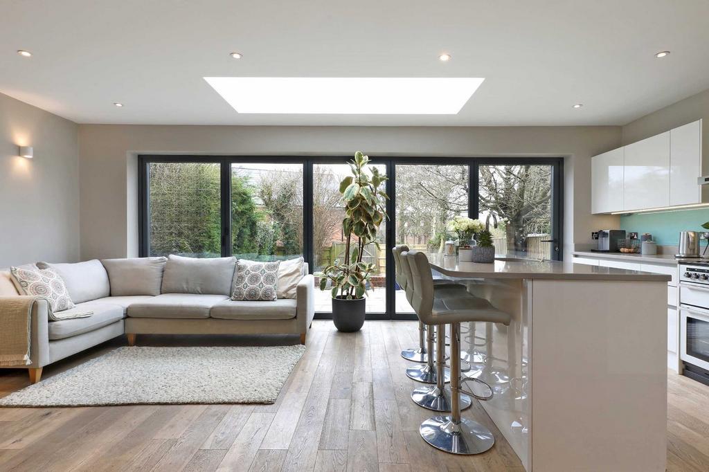Breakfast Room