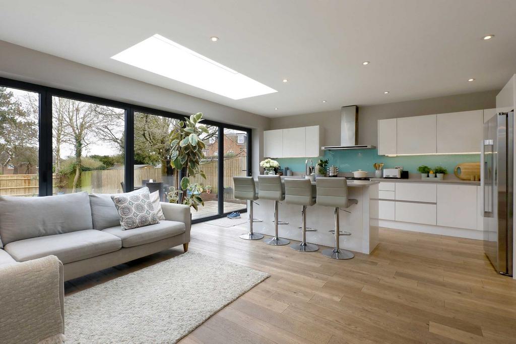 Breakfast Room