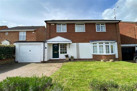 3 bedroom detached house to rent, Beech Close, Buckingham, Buckingham, Buckingham, MK18