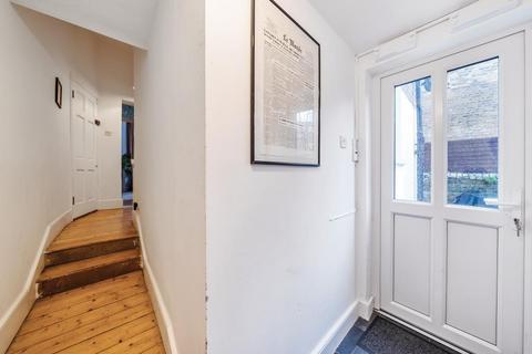 2 bedroom maisonette for sale, Crossley Street,  London,  N7,  N7