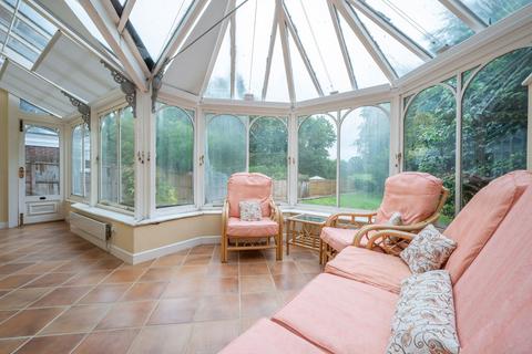 48 Mirfield Road, Solihull, B91 1JD